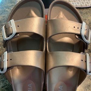 Mia Rose Gold Slides